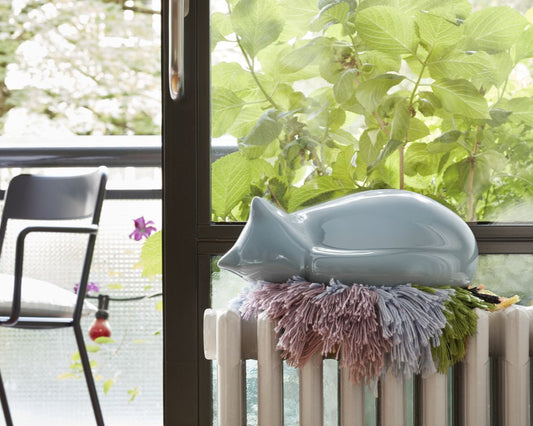 Resting Cat small – Front