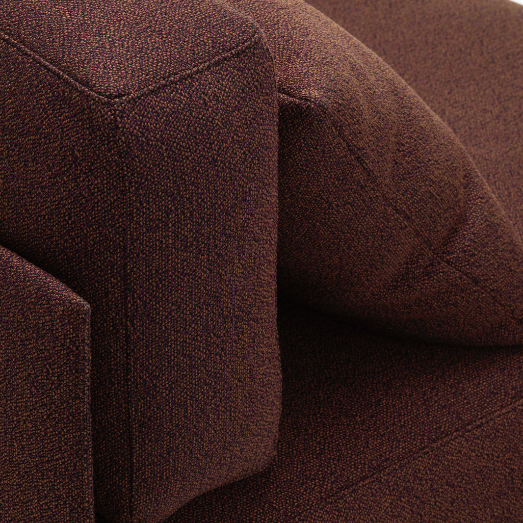 Anagram Sofa