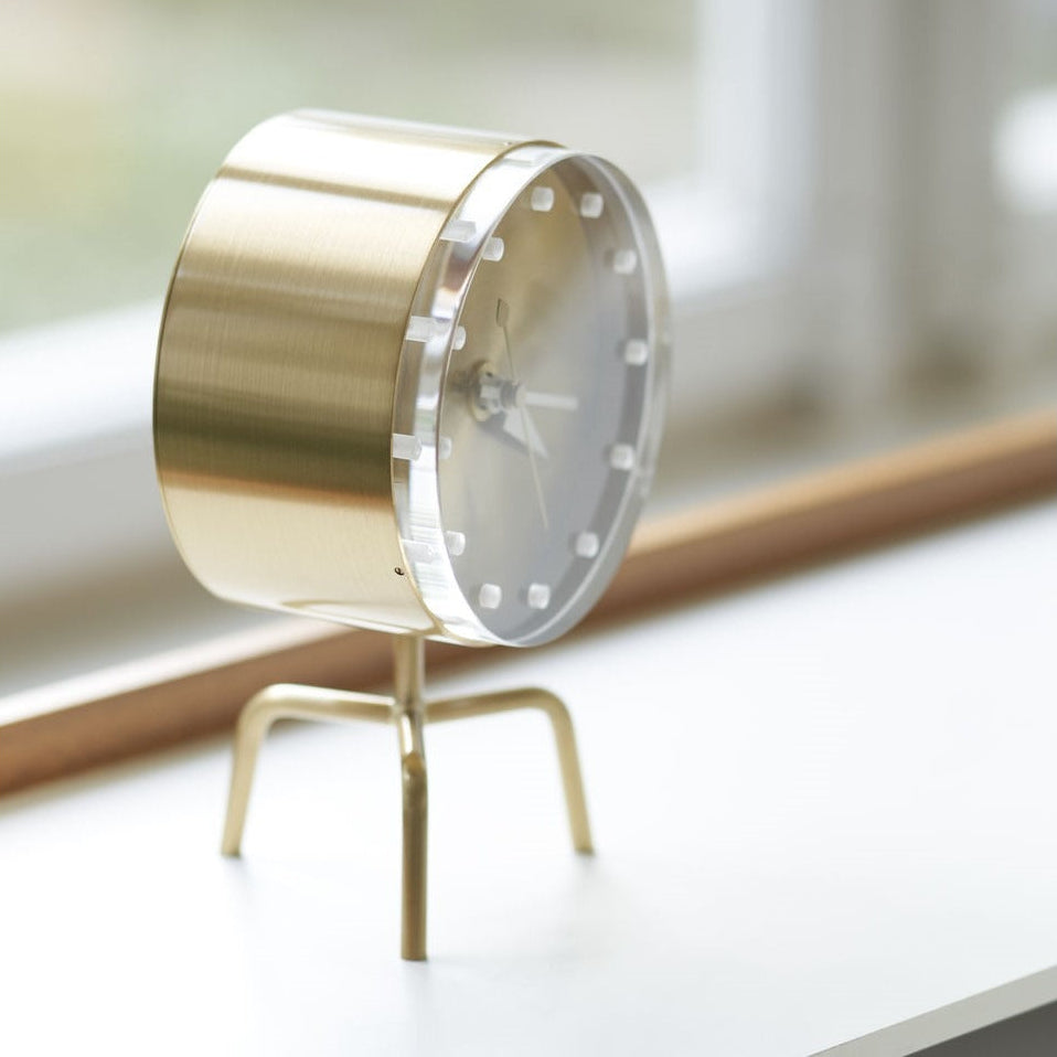 Tripod Clock