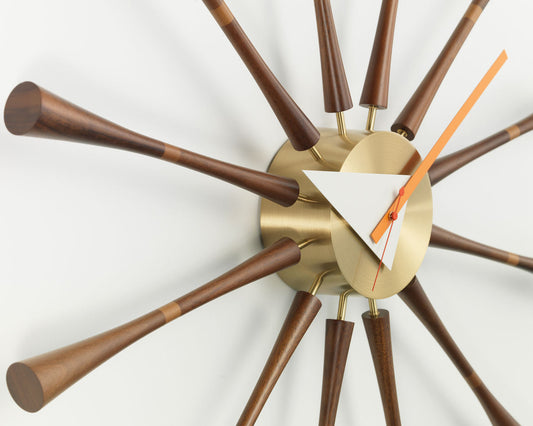 Spindle Clock – George Nelson