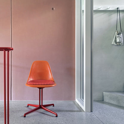 Eames Fiberglass La Fonda