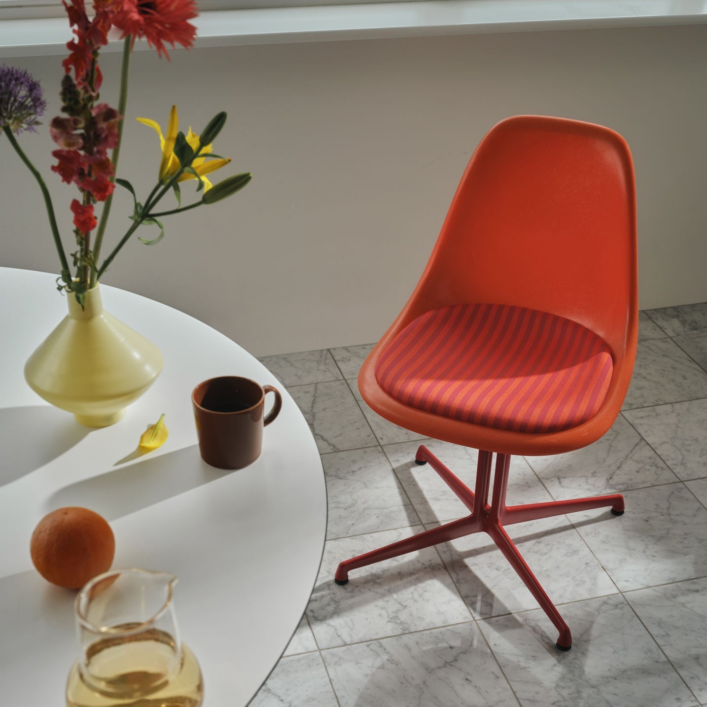 Eames Fiberglass La Fonda