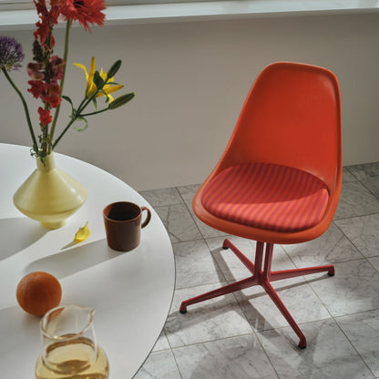 Eames Fiberglass La Fonda