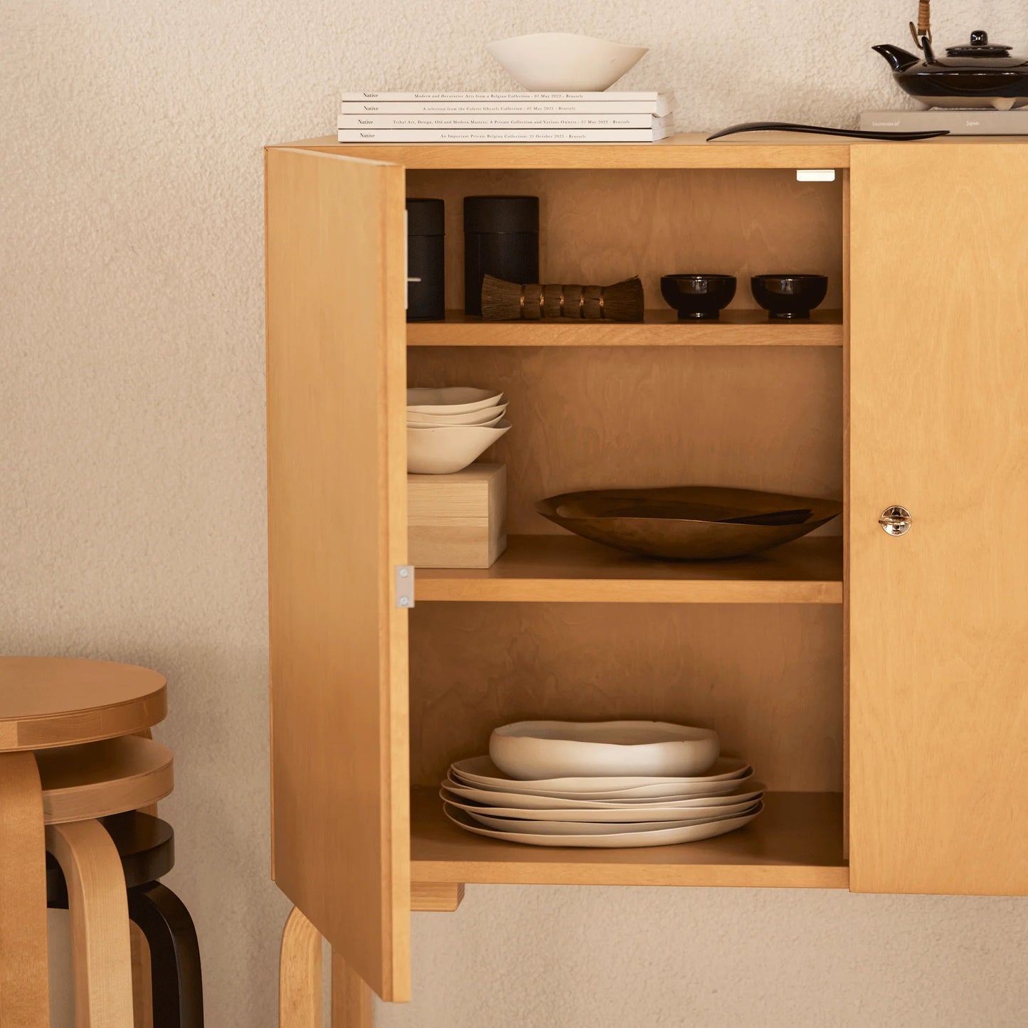 Cabinet 250