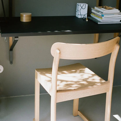 Atelier Chair