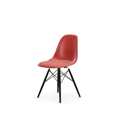 Eames Fiberglass Side Chair DSW