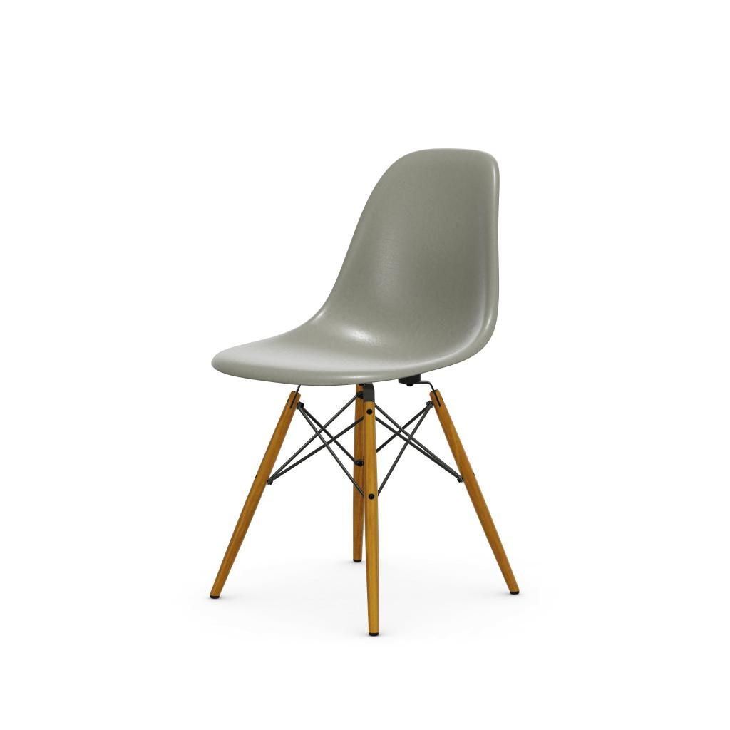 Eames Fiberglass Side Chair DSW