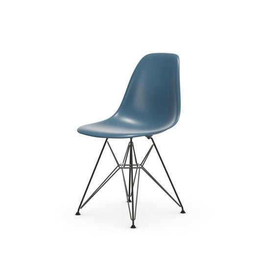 Eames Plastic Side Chair RE DSR