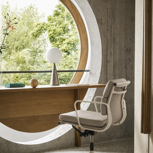 EA 217 – Charles & Ray Eames