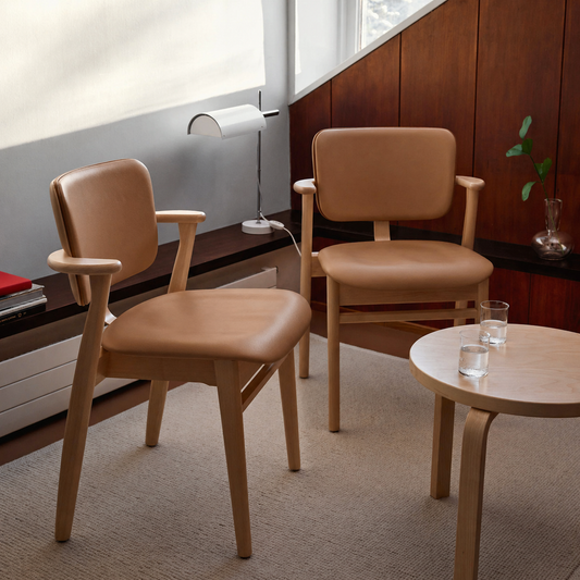 Domus Chair – Ilmari Tapiovaara