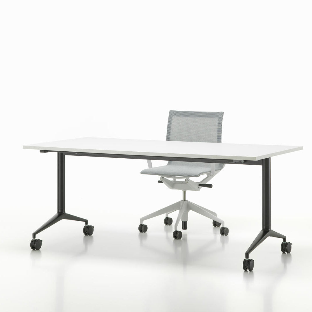 MedaMorph Folding Table