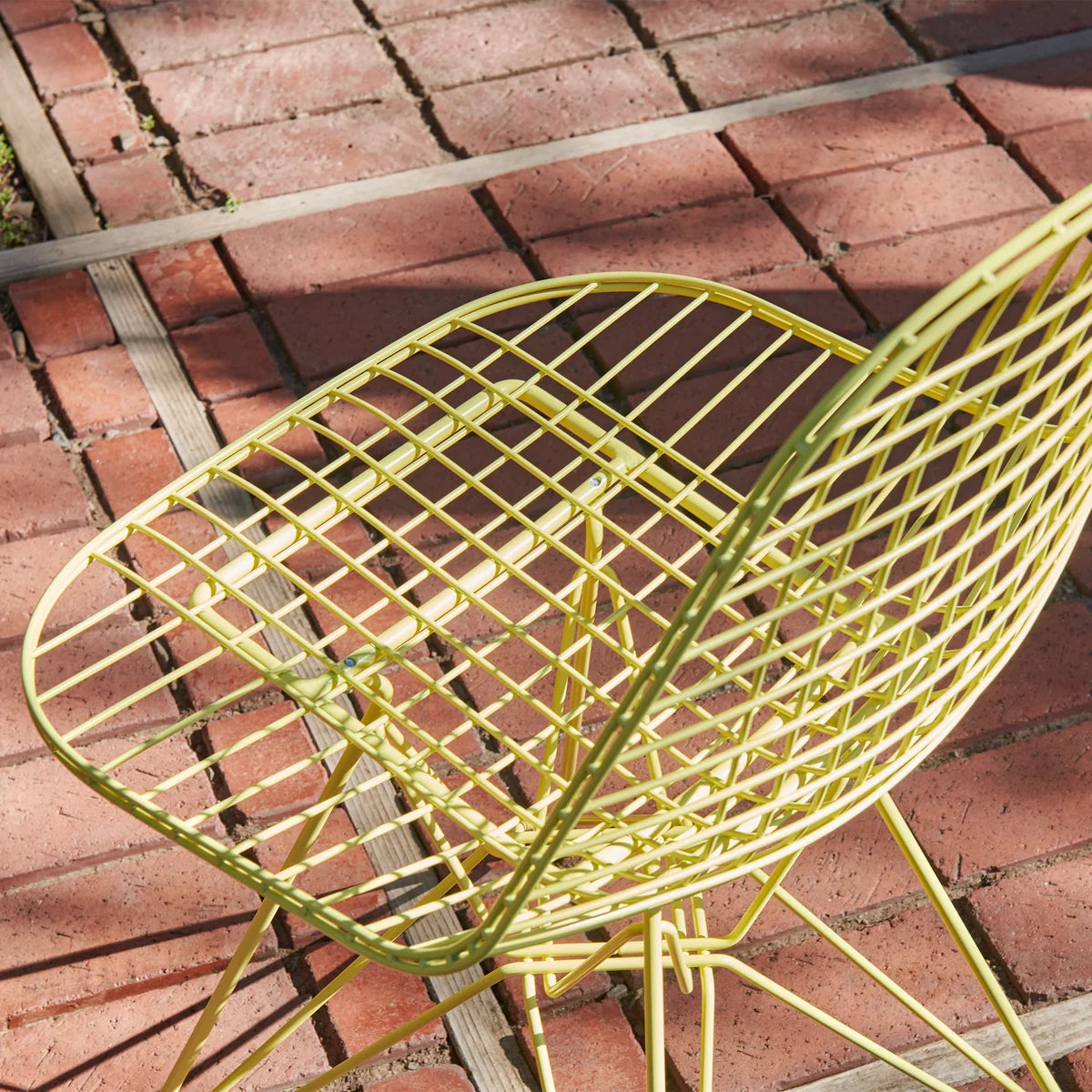 Wire Chair DKR