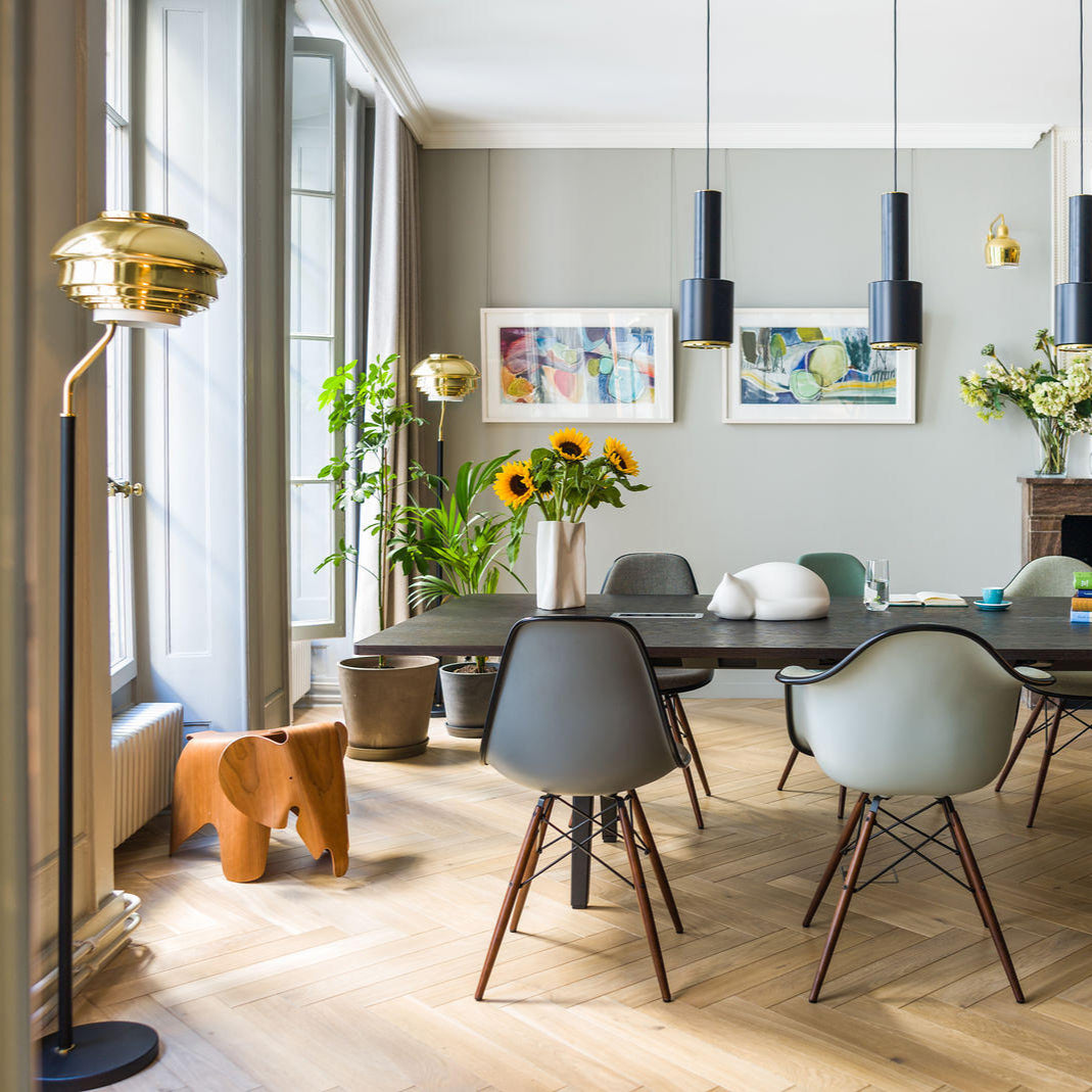 Eames Elephant